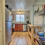 Family Townhome 1 Mi To Beach And Boardwalk