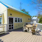 Bahamas Beach Cottages - 641 Sandy Point