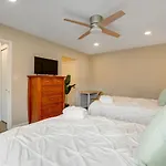 Sea Colony --- 1401 Forest Hills