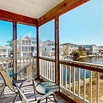 South Bethany --- 301 W 2Nd St
