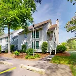 Sea Colony West --- 33563 Brighton Trail, Unit 4007F