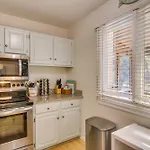 Quiet Home With Pool Access - 1 Mi To Bethany Beach!