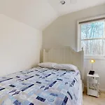 Sea Colony 52009