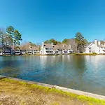 Sea Colony Pine Lake II
