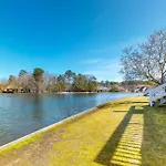 Sea Colony Pine Lake II