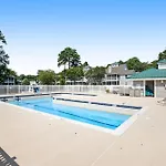 Sea Colony Singles