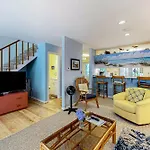 Bayberry Woods -- 714 Bayberry Circle