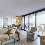 Sea Colony Edgewater House