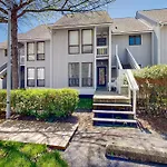 Sea Colony --- 3404 Round Robin Way