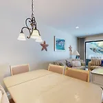Sea Colony Racquet