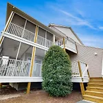 Sea Colony Pinewood