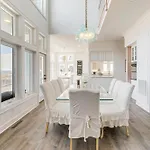 Steps To Shore Spacious Bethany Beach Retreat