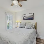 Sea Colony Lakeshore