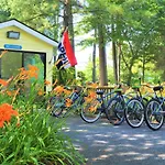 Meris Gardens B&B