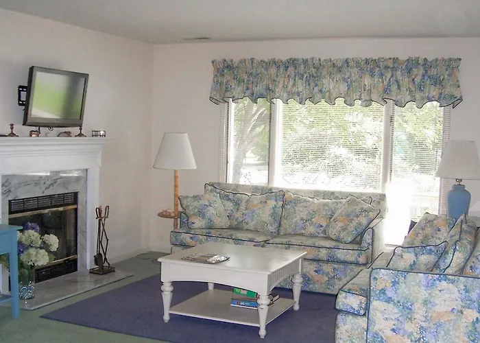Bayberry Woods -- 740 Bayberry Circle