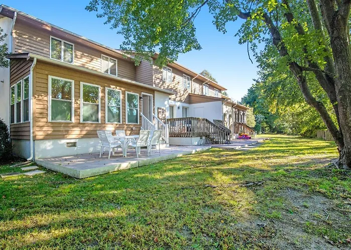 Bayberry Woods --- 744 Bayberry Circle