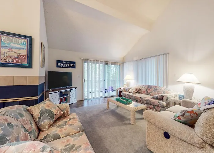 Sea Colony --- 52013 Canal Ct