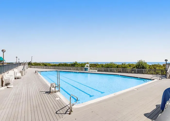 Sea Colony Lakeshore II