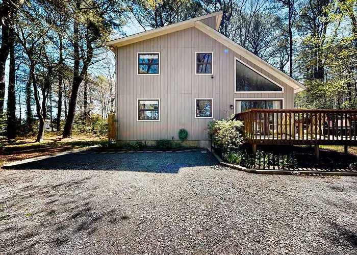 Middlesex Beach - 22 Short Rd