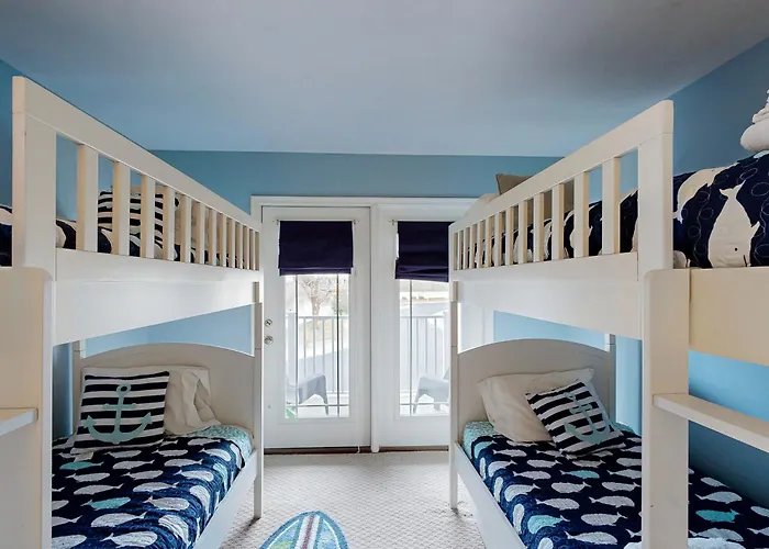 North Beach --- 39310 Hatteras