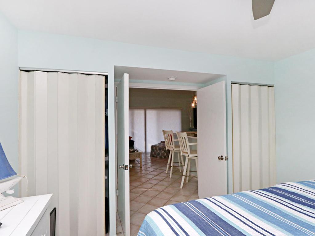 Apartment Sea Colony West Pine