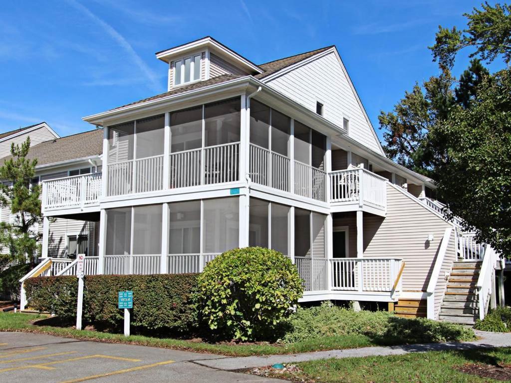 Sea Colony - 53071 Lakeshore