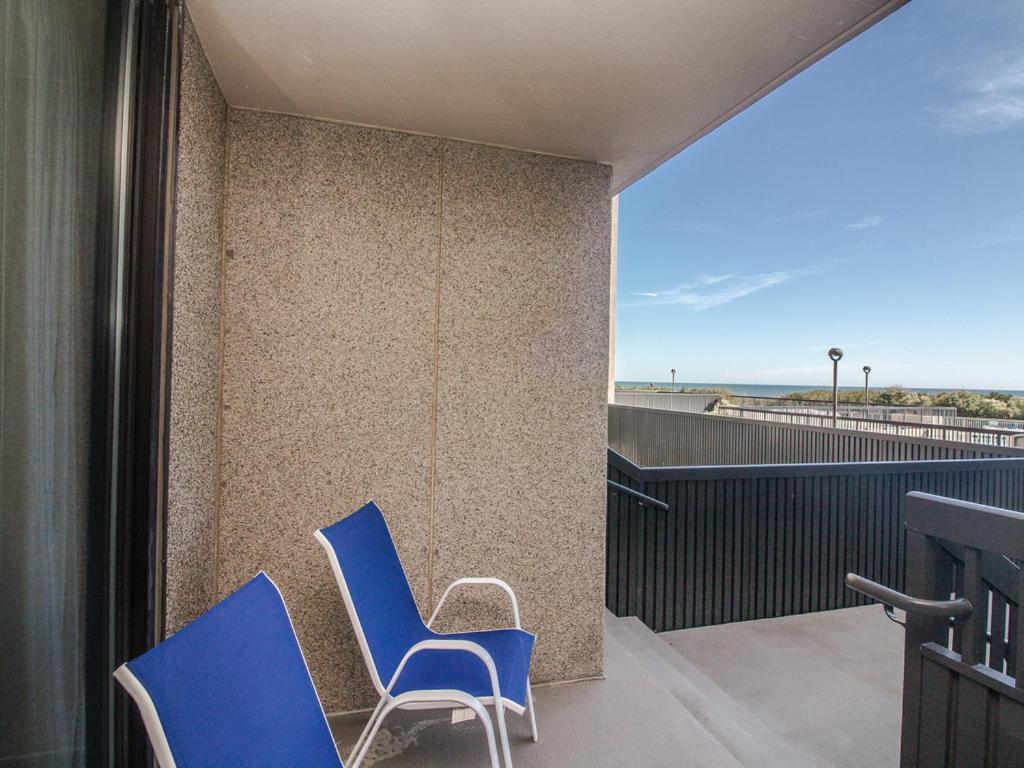 Sea Colony Farragut House *