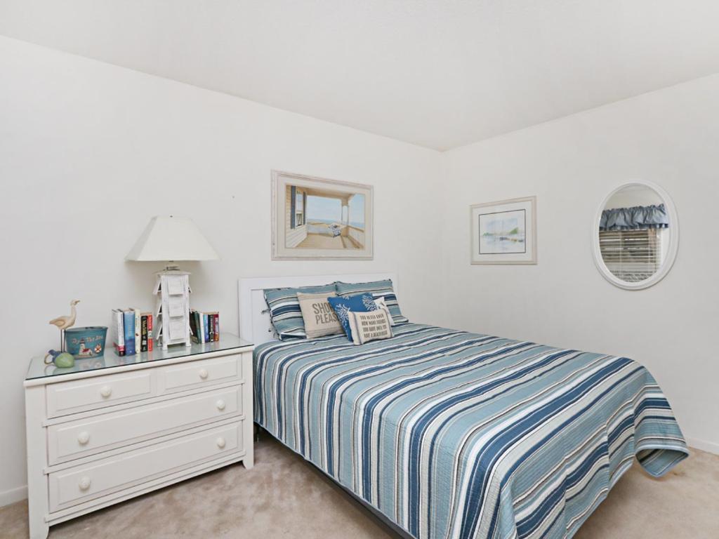 Sea Colony Canal Holiday home *