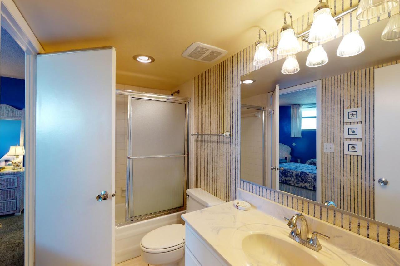 Sea Colony Edgewater House Holiday home *