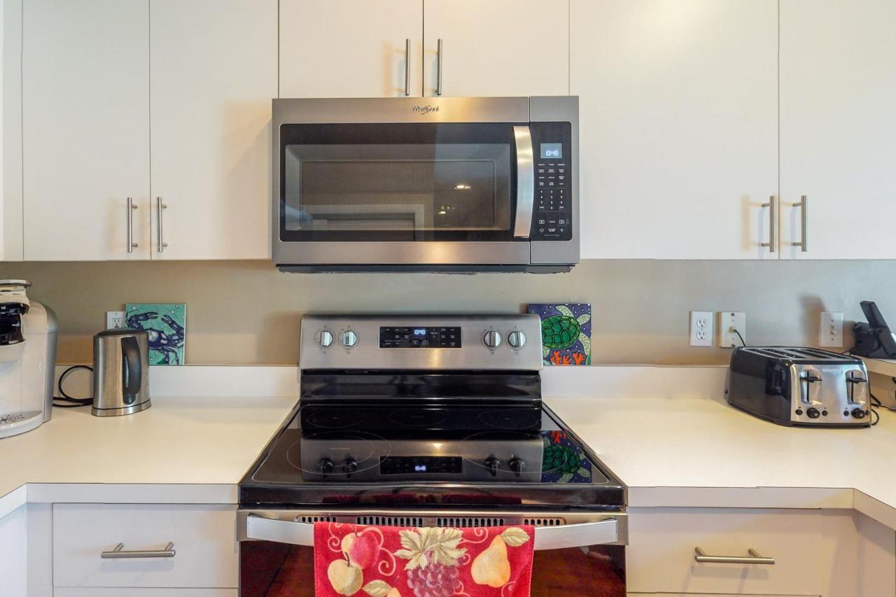 Apartment Sea Colony - 53071 Lakeshore *