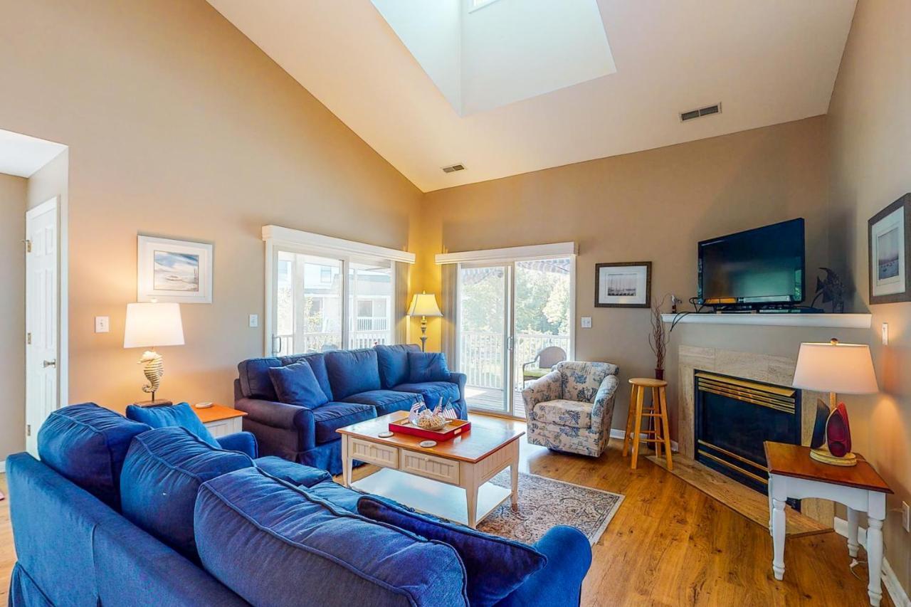Apartment Sea Colony - 53071 Lakeshore