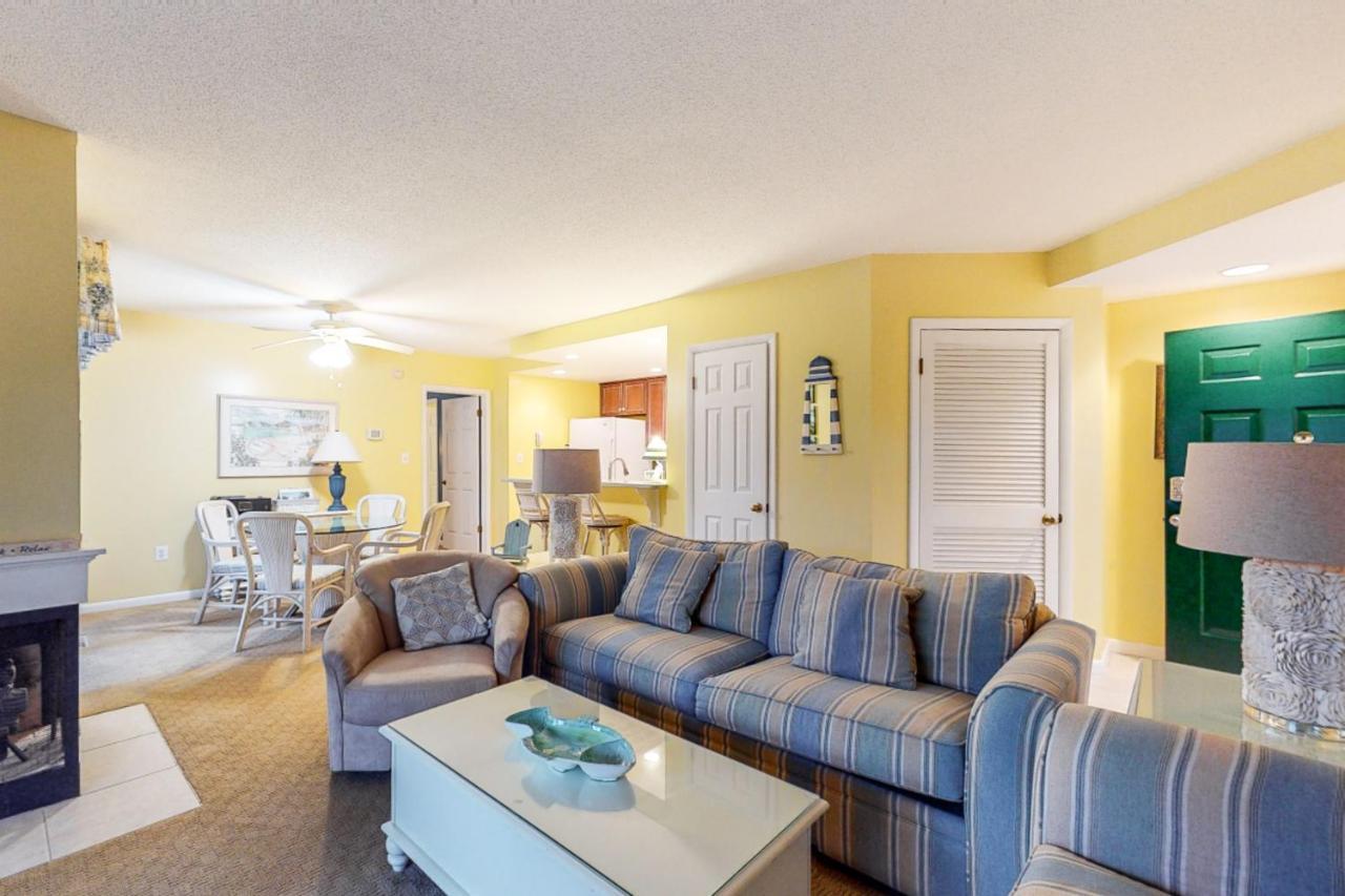 Sea Colony - 10008 Evergreen