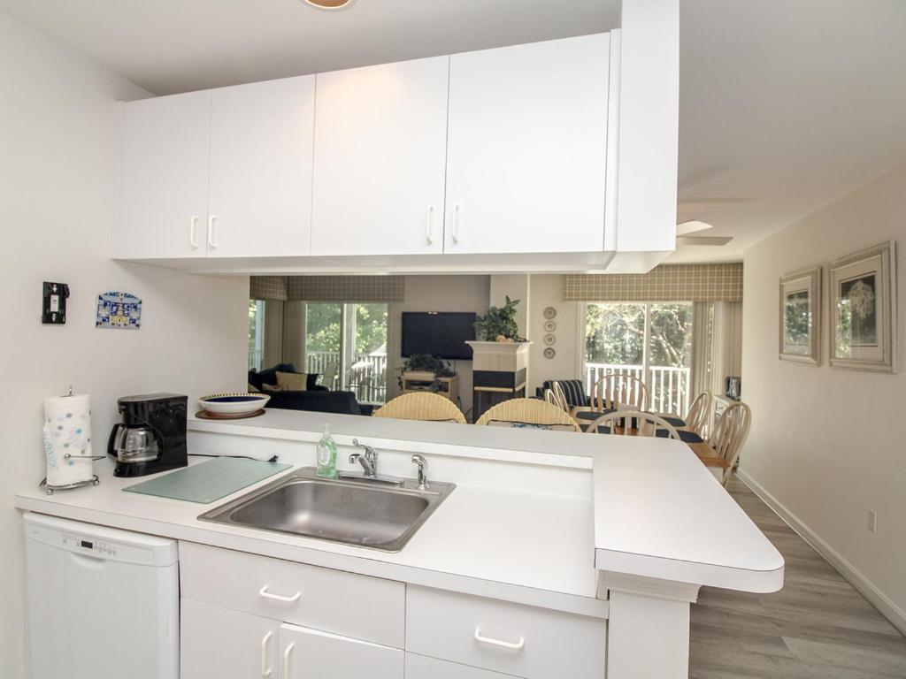 Sea Colony Sanddollar Iii