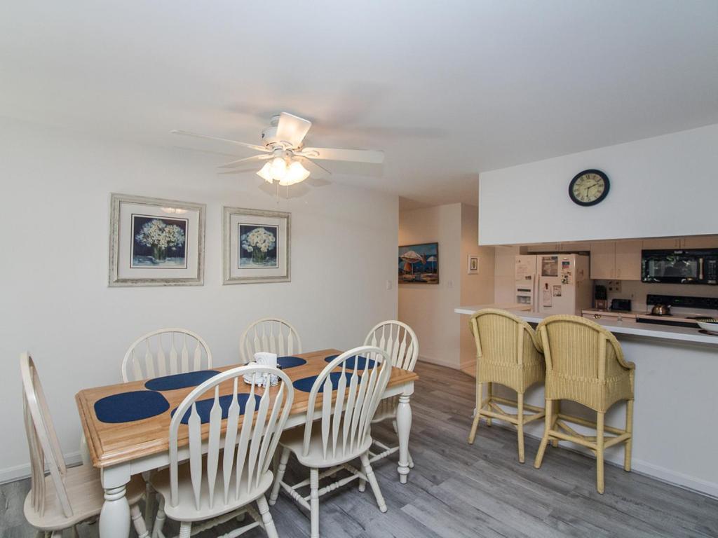 Apartment Sea Colony Sanddollar Iii Bethany Beach