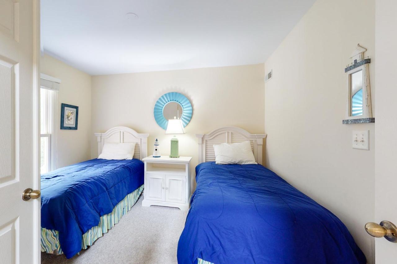 Apartment Sea Colony Whispering Pines Ii *