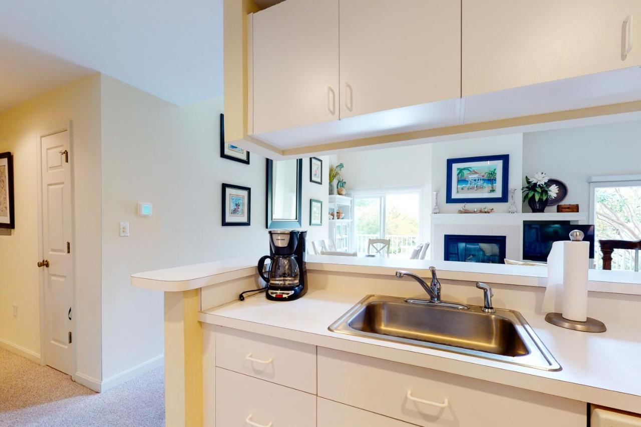 Apartment Sea Colony Whispering Pines Ii