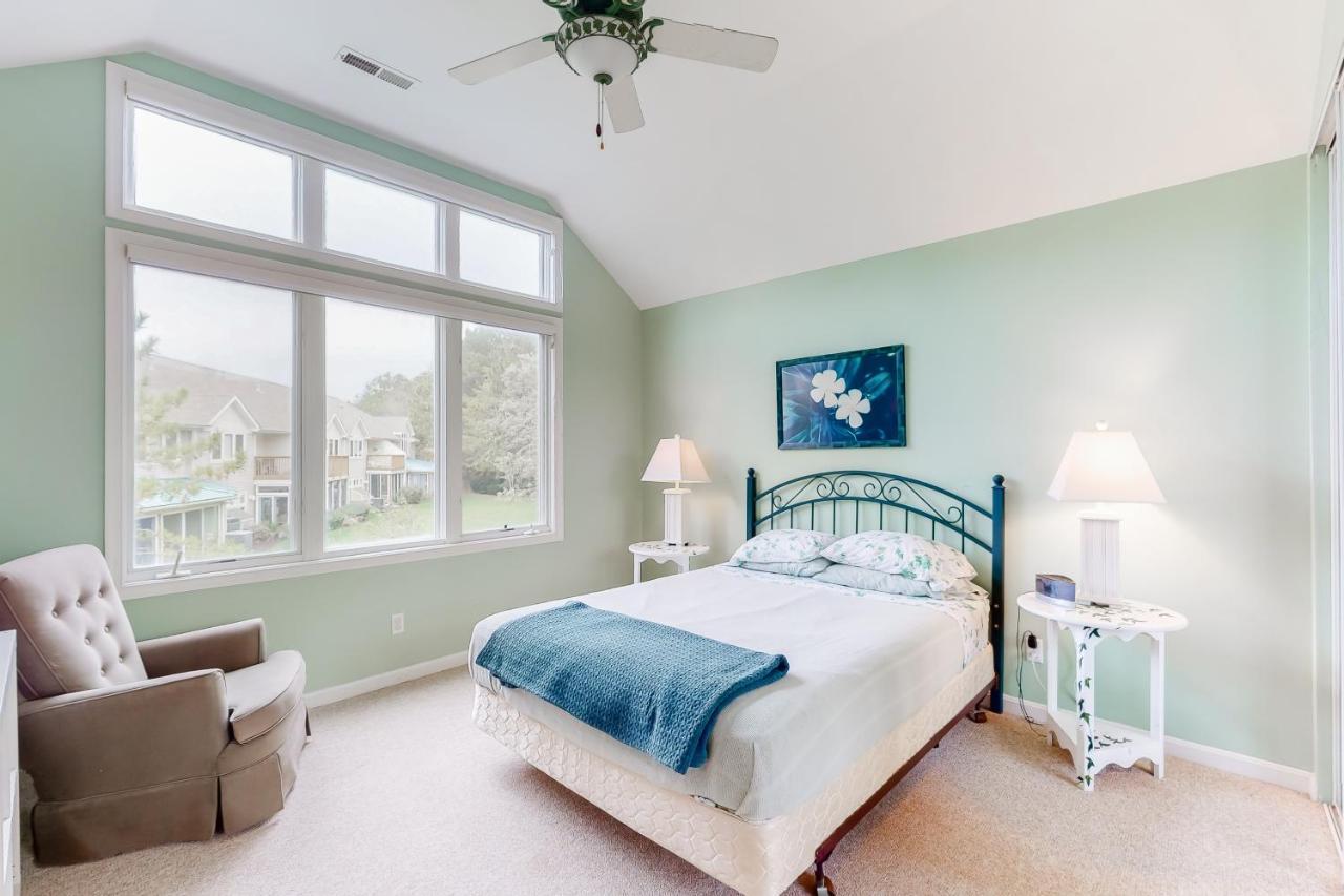 Sea Colony - 56010 Pine Shore *