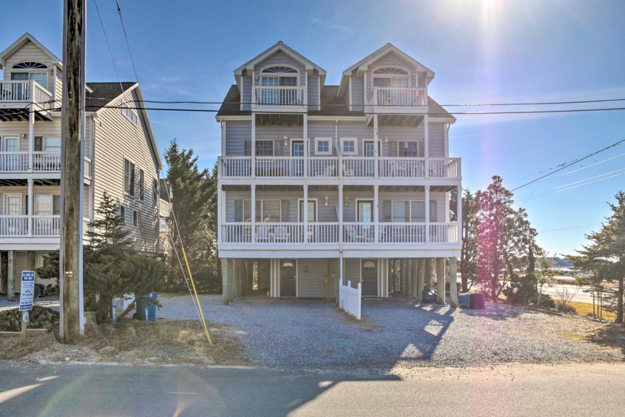 Bay-view Retreat With 5 Balconies In Bethany Beach!