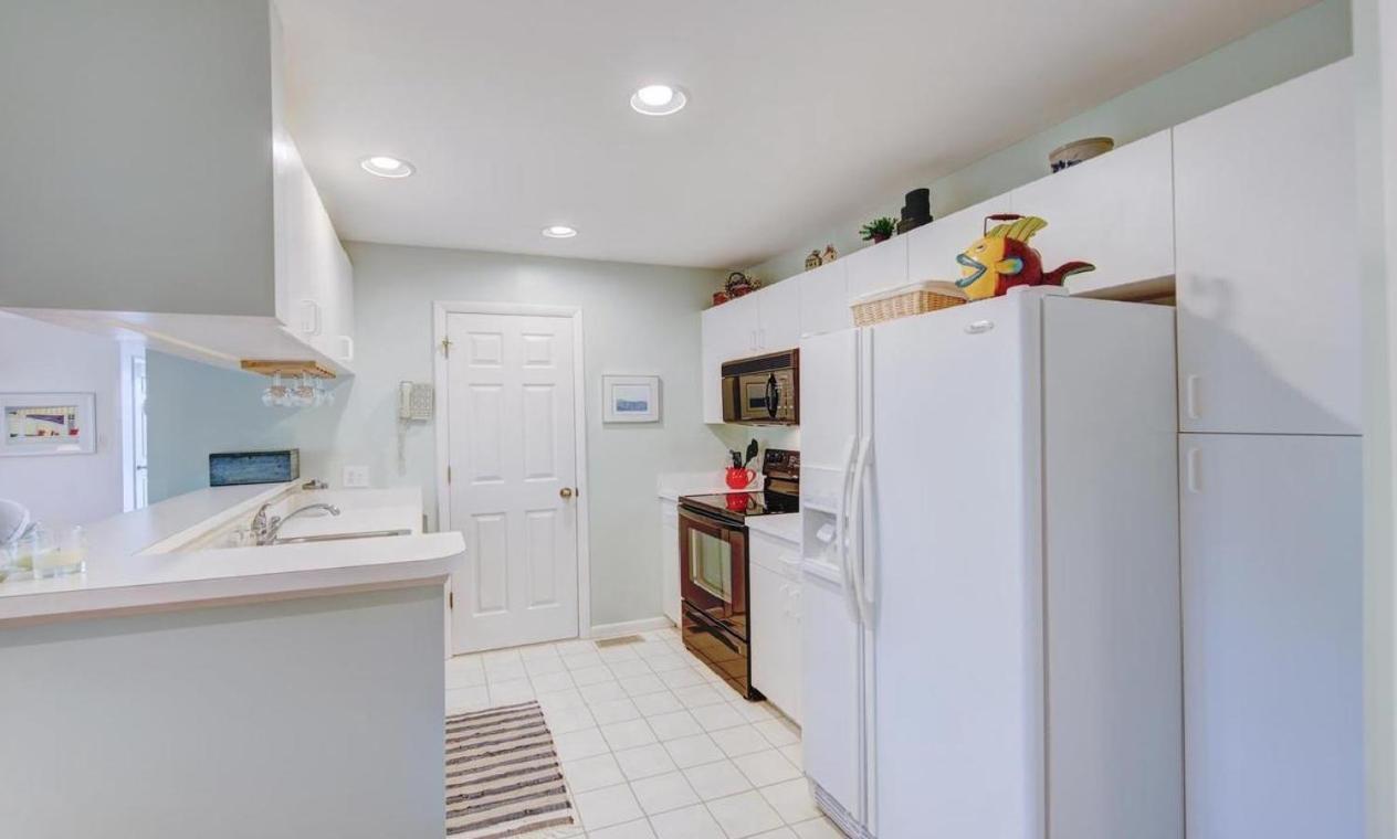 Apartment Sea Colony Lakeshore *