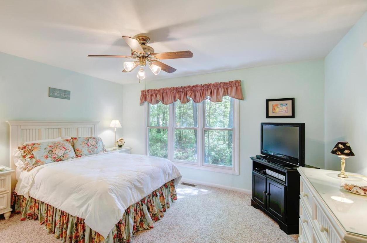 Sea Colony Lakeshore * Bethany Beach