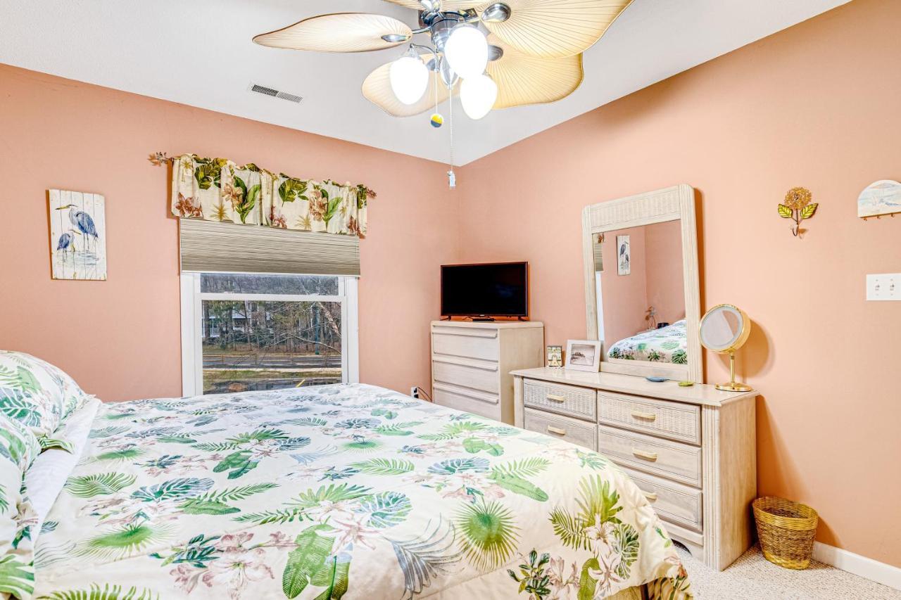 Apartment Sea Colony - 14001 Tall Pines