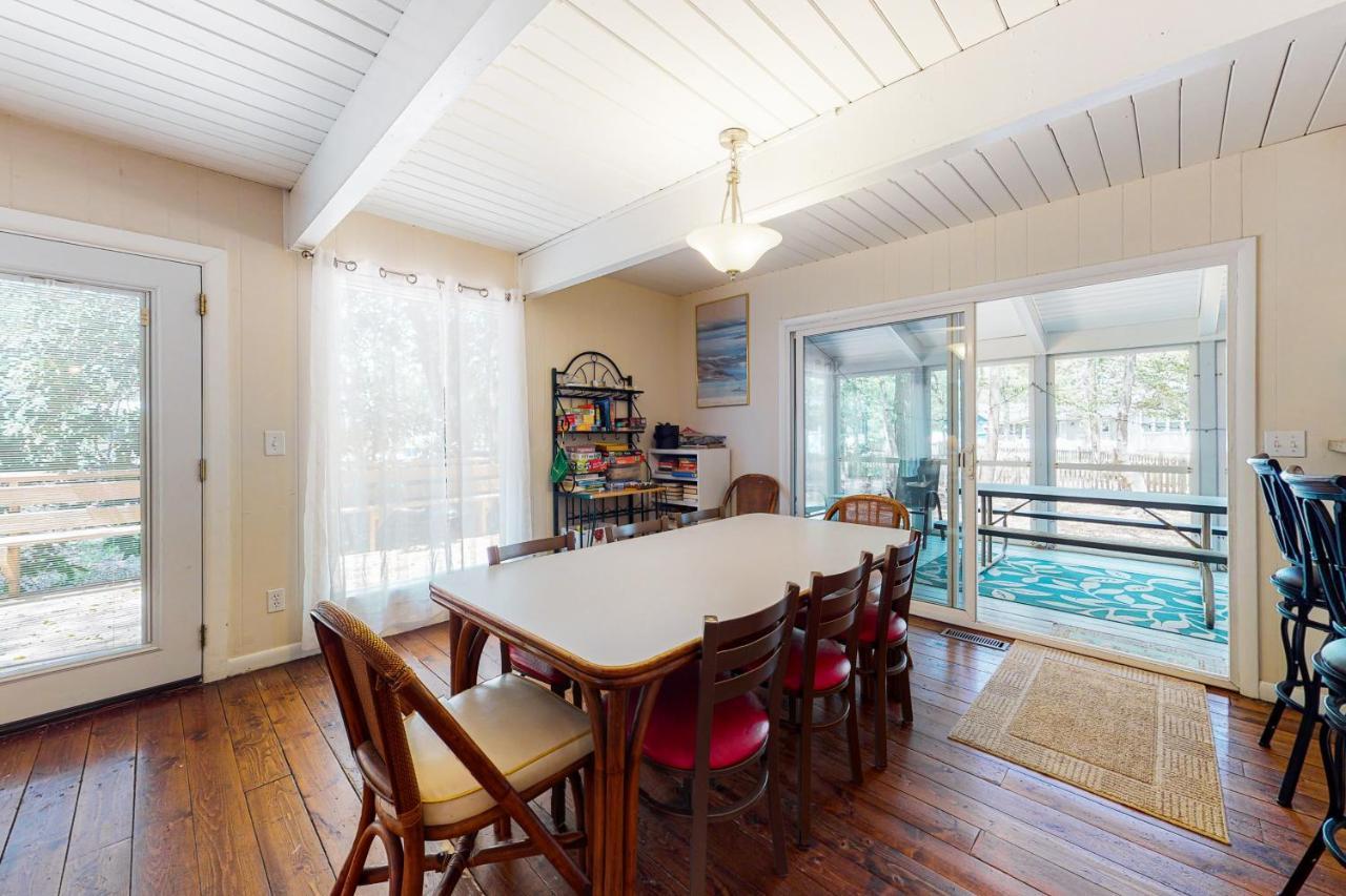 Bethany West - 609 Brookview *
