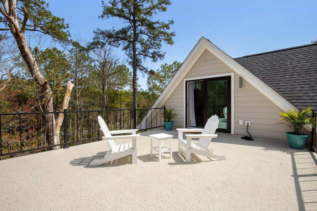 Pond Acres --- 402 Salt Pond Holiday home *