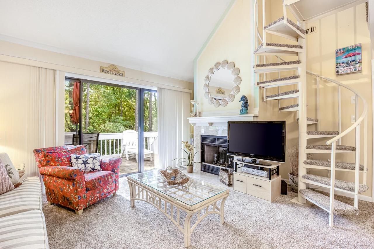 Sea Colony --- 9803 Evergreen *