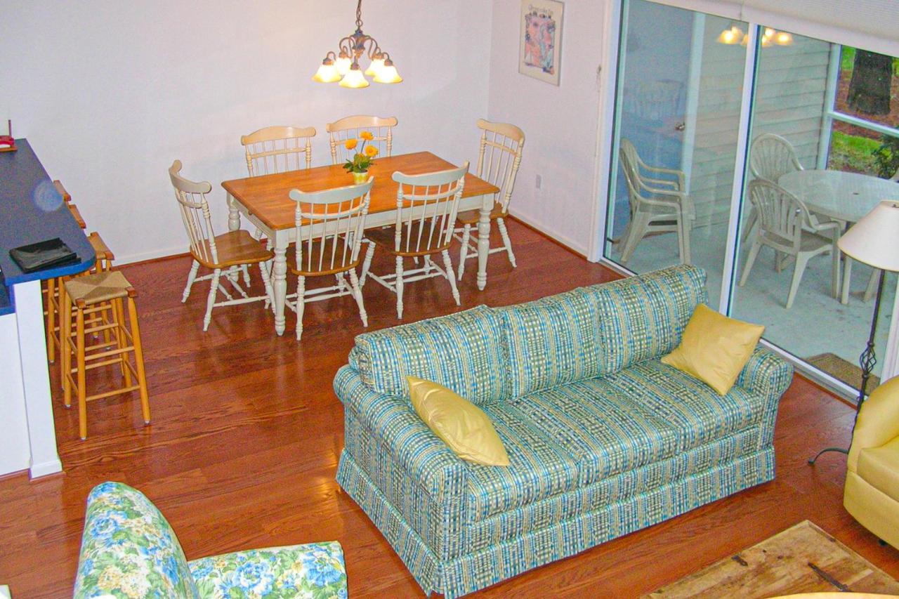 Salt Pond -- 10 Spinnaker Vilage Holiday home