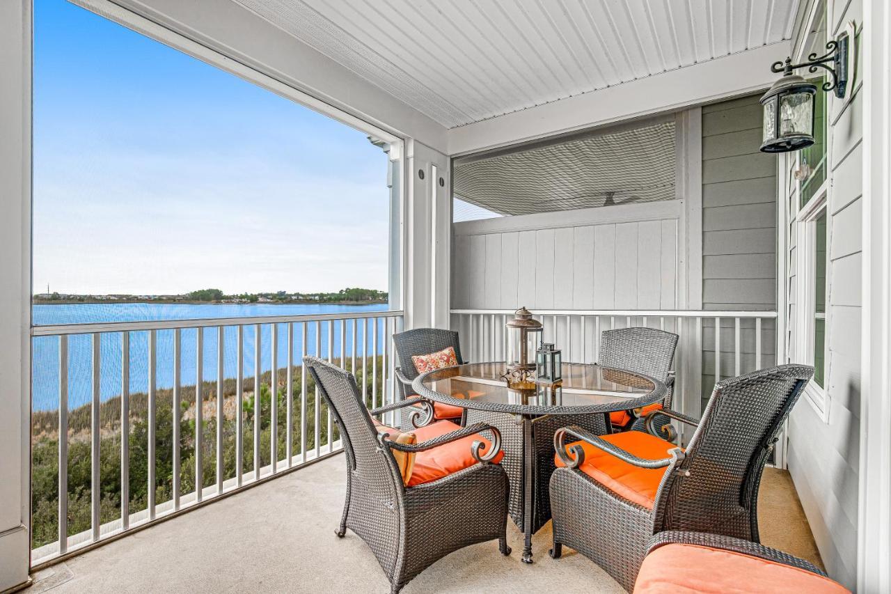 North --- 39310 Hatteras