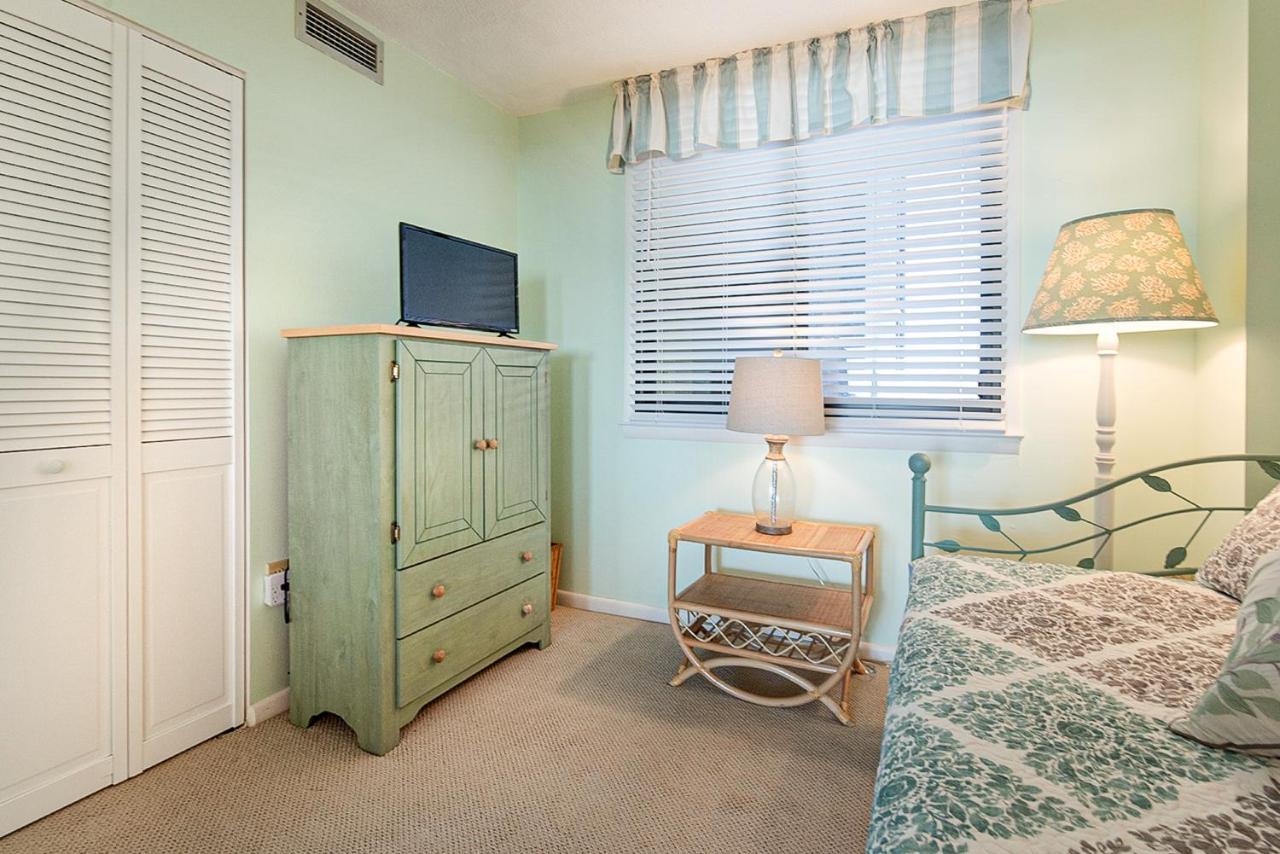 Apartment Sea Colony -- 405 Georgetowne