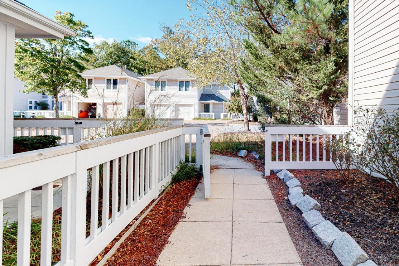 Sea Colony - 53060 Lakeshore * Bethany Beach