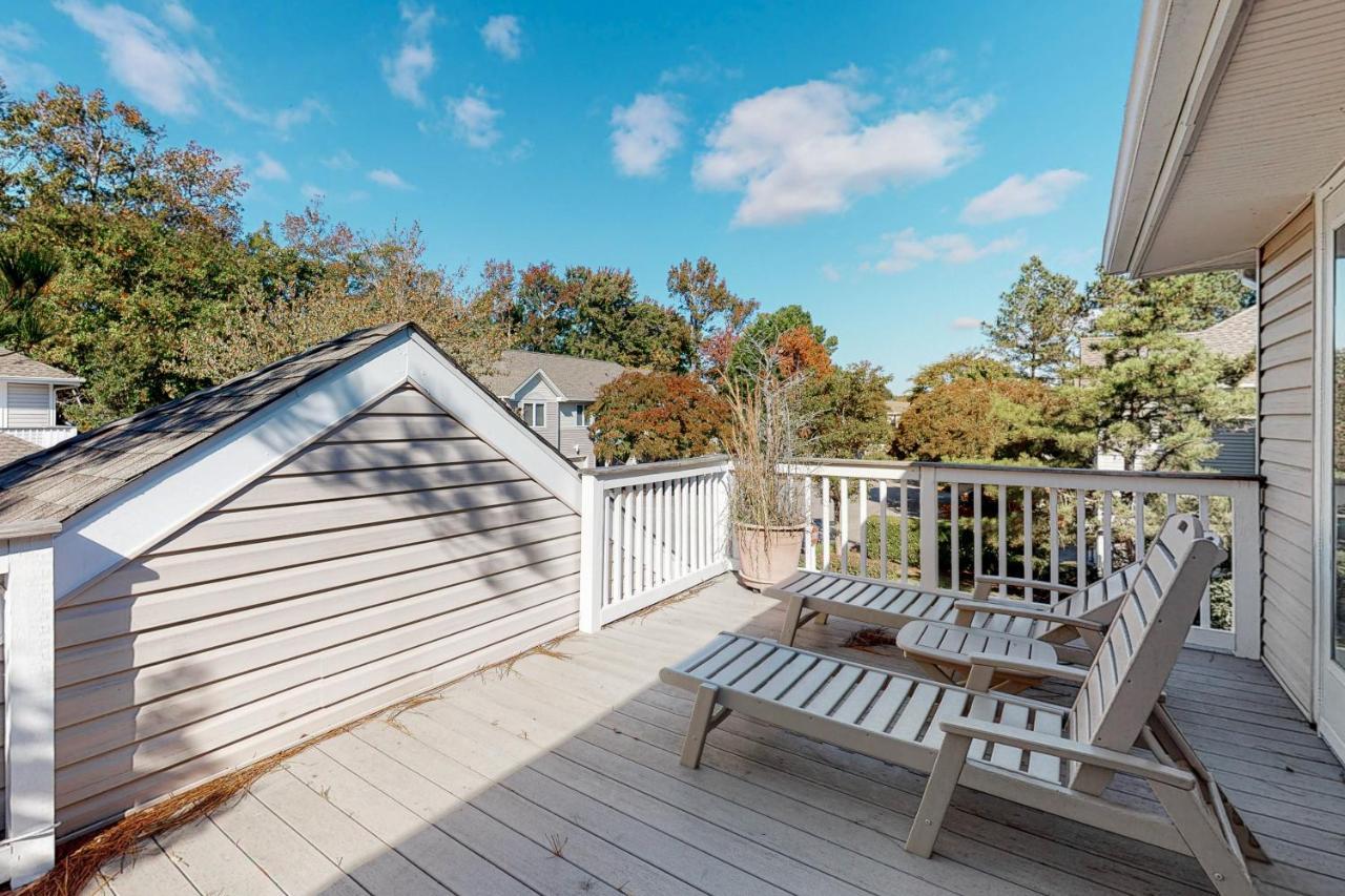 Sea Colony - 53060 Lakeshore