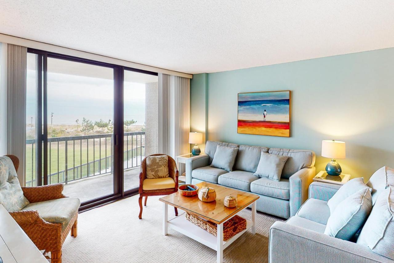 Sea Colony -- 212 Farragut House Apartment *